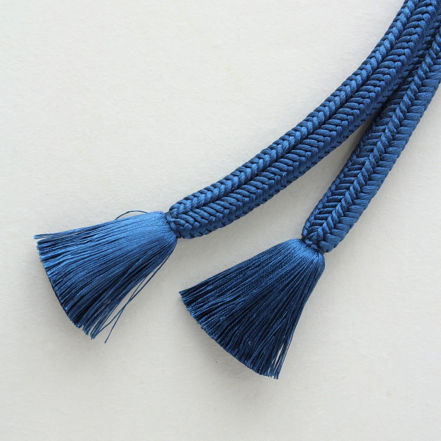 Iron eye color (No.025)