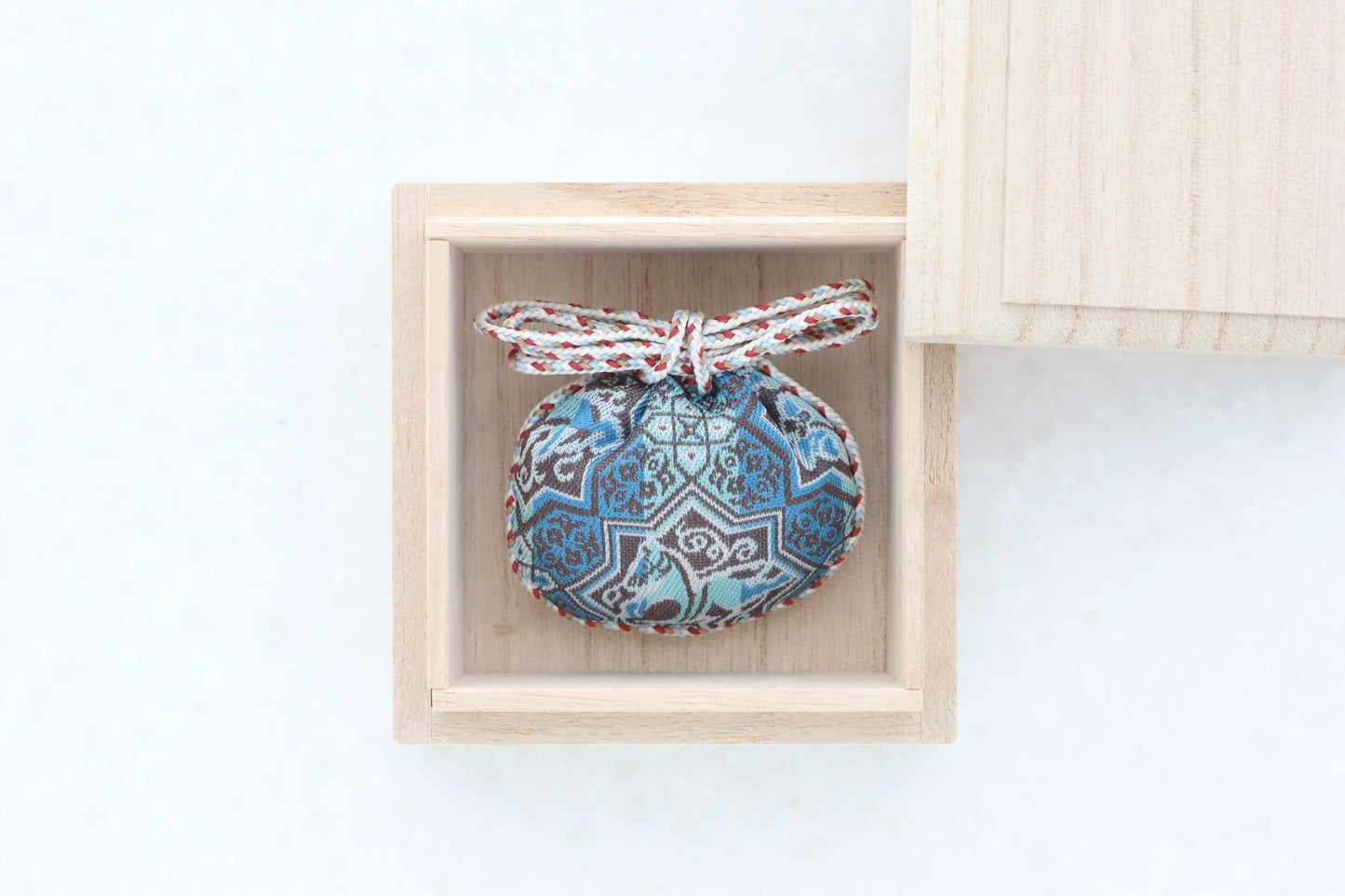 錦の香袋「セルジュークの馬」11月頒布品