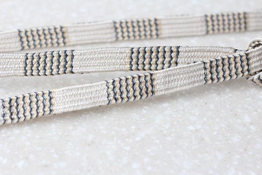 四間二枚組「戸帳」練色〈帯締め〉