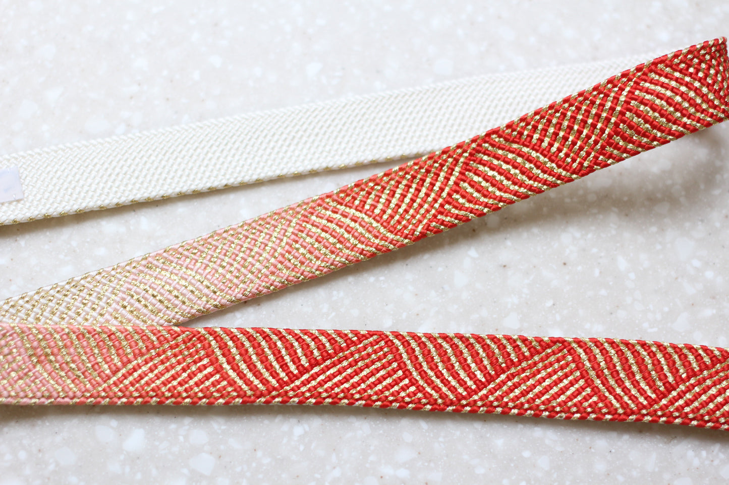 地内記組「西海」朱〈帯締め〉