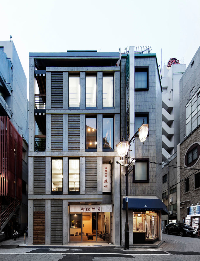 Ueno Flagship Store Studio Tour (Includes Kumihimo Braiding Workshop)(English Only)