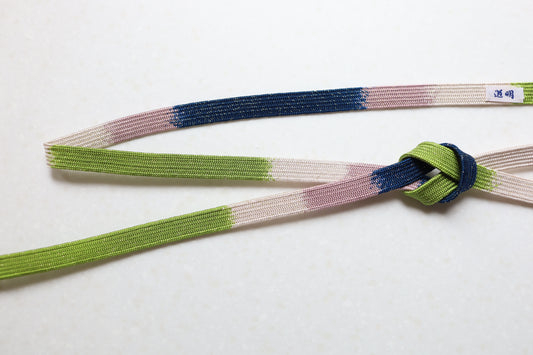 高麗組「無量義経」〈帯締め〉