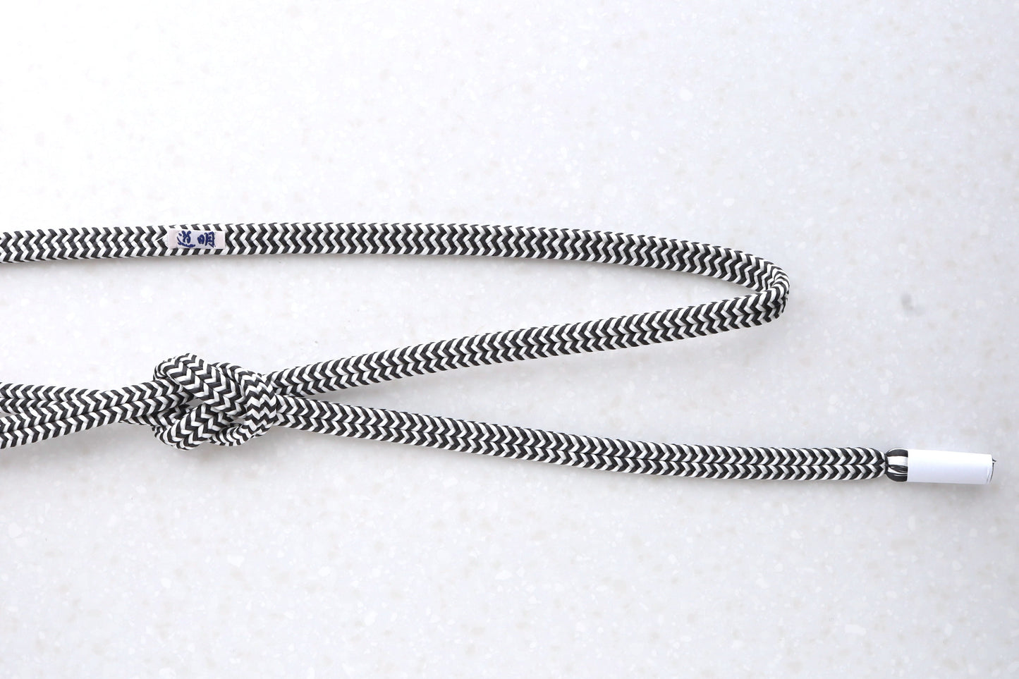 冠組　二色柄「墨色」〈帯締め〉