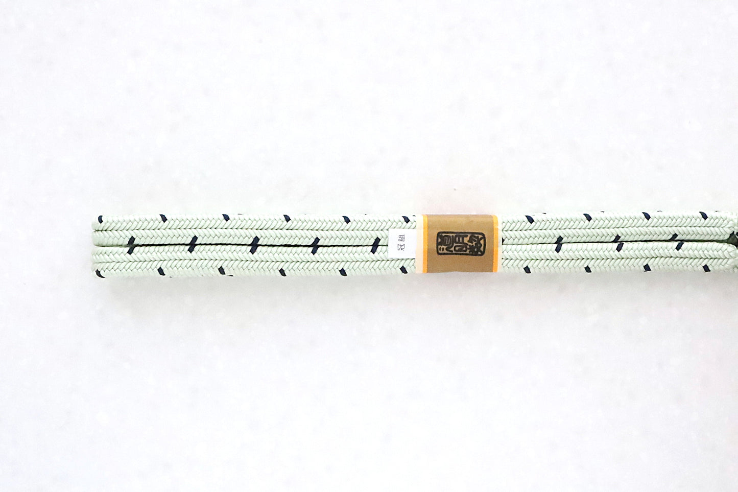 冠組　ごま柄　白緑地に藍色柄〈帯締め〉3月頒布品