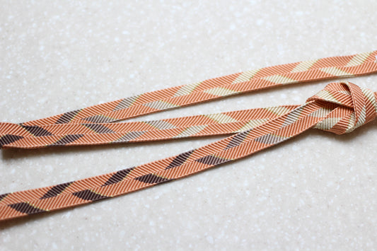 笹浪組「五雲」朱(青・墨暈し)〈帯締め〉