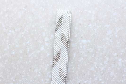 笹浪組 白銀 旭光柄〈帯締め〉