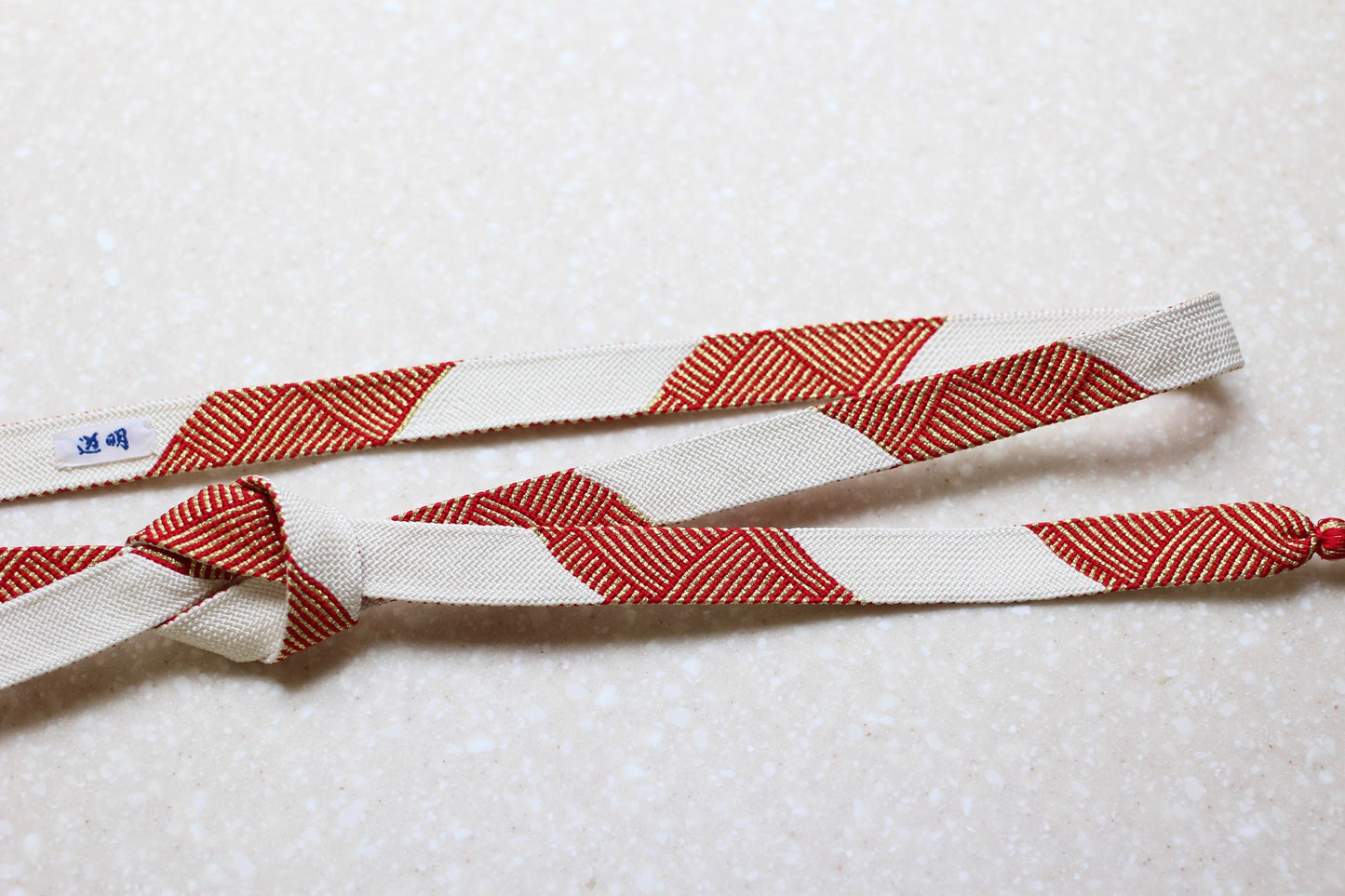 地内記組「西海波」赤〈帯締め〉