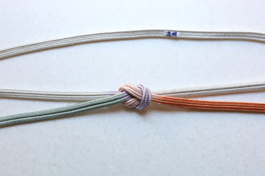 冠組 両手先段 青磁・薄朱〈帯締め〉