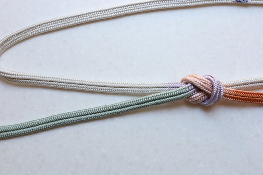 冠組 両手先段 青磁・薄朱〈帯締め〉