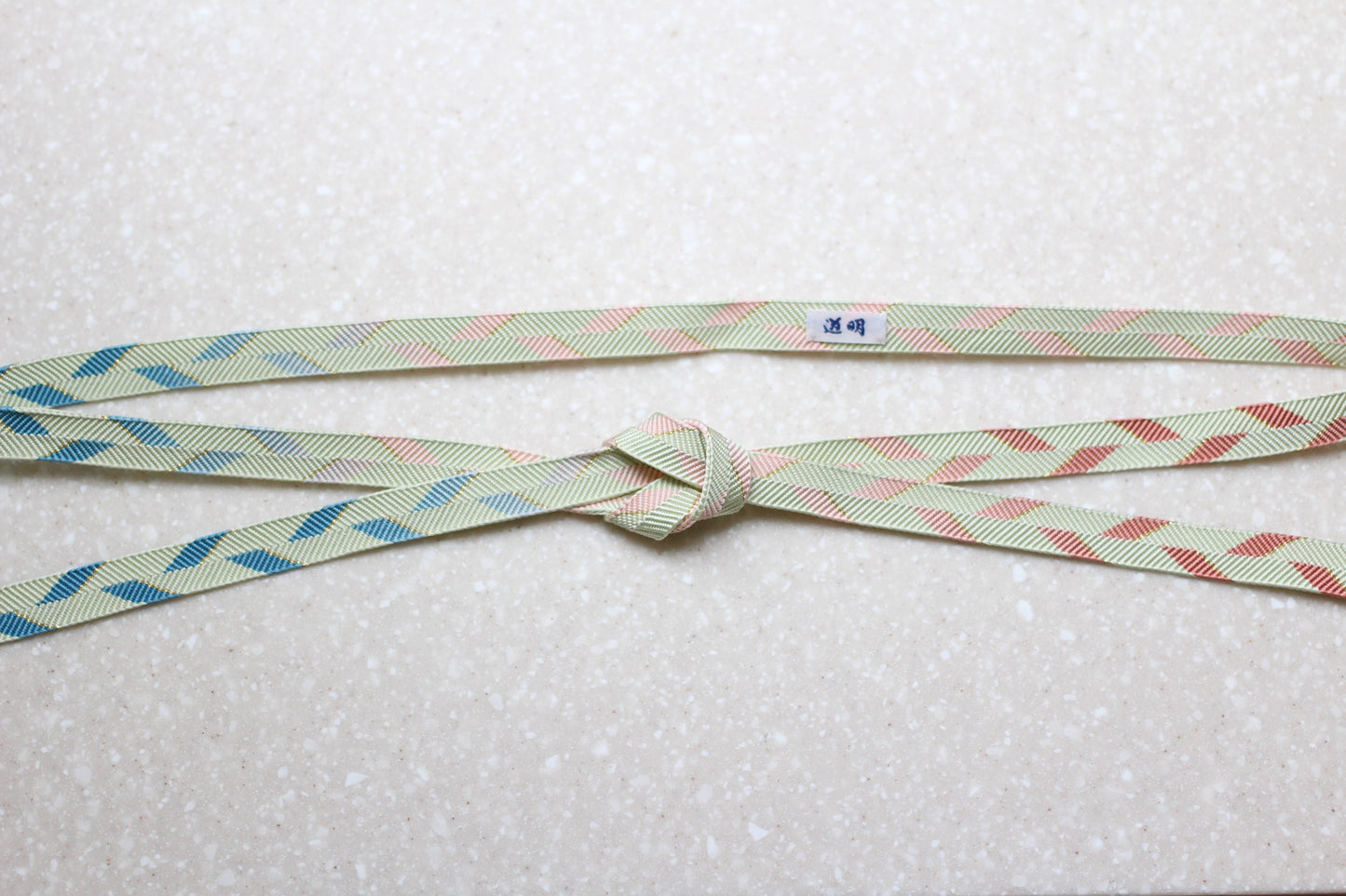 Sazanami-gumi "Goun" Light green (red and blue gradation) <Obi-jime>
