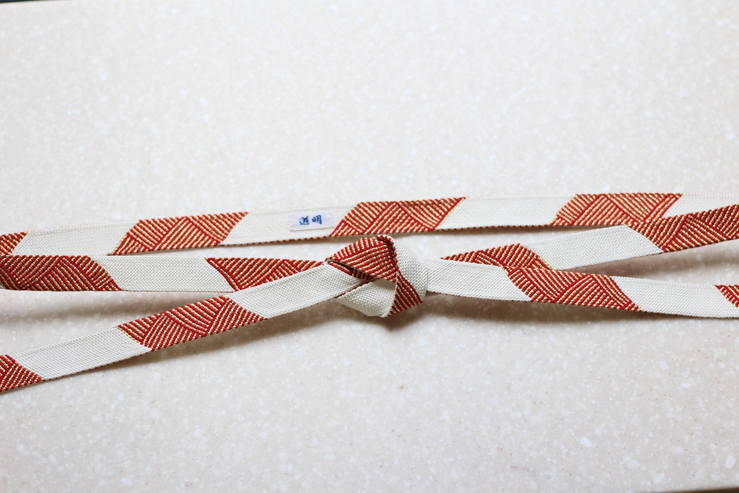 地内記組「西海波」赤〈帯締め〉